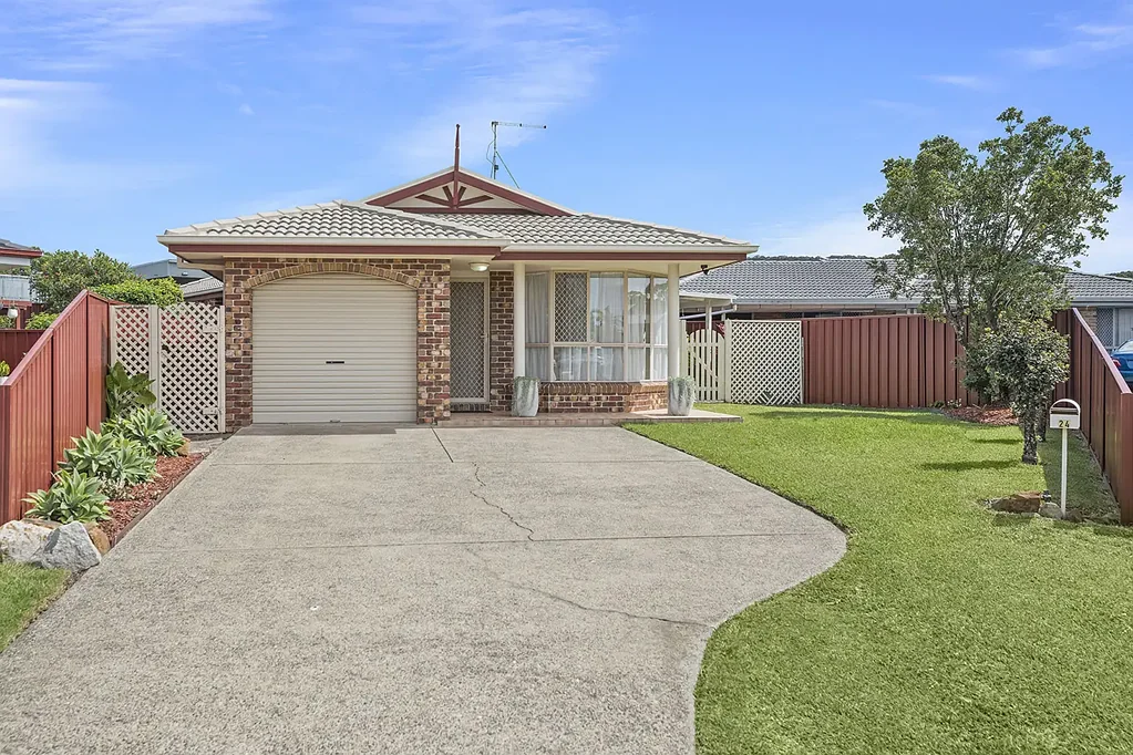 24 Eeley Close, Coffs Harbour, NSW 2450