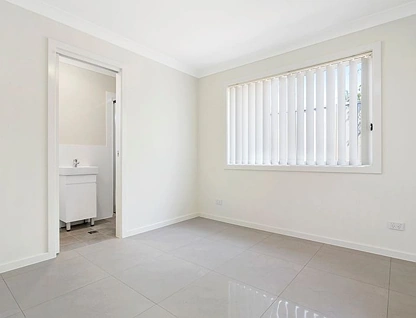 3A Margaret Street, Kingsgrove, South Western Suburbs, 3 Kuwarto, 2 Banyo, Unspecified
