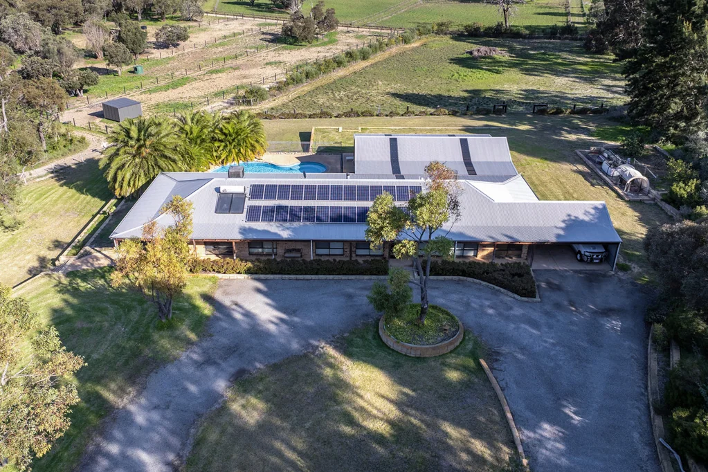 111 Mallee Drive, Karnup, WA 6176