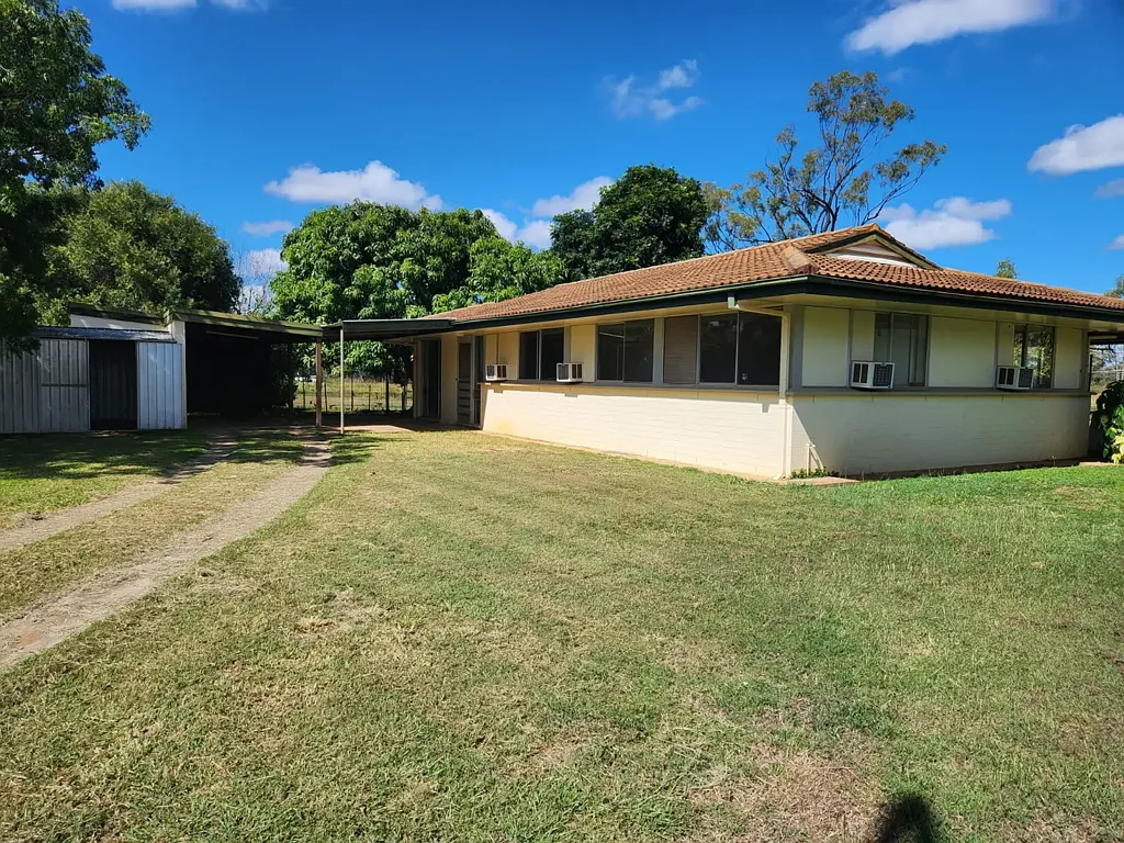 Greenvale 4Moenga GREENVALE FIXER UPPER