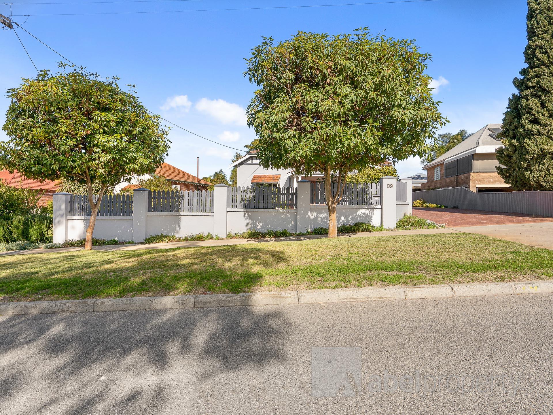 39 WHATLEY CR, BAYSWATER WA 6053, 0 phòng ngủ, 0 phòng tắm, House