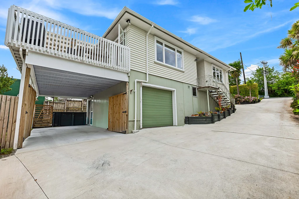 40 Sunnyside Road, Sunnyvale, Waitakere City, Auckland