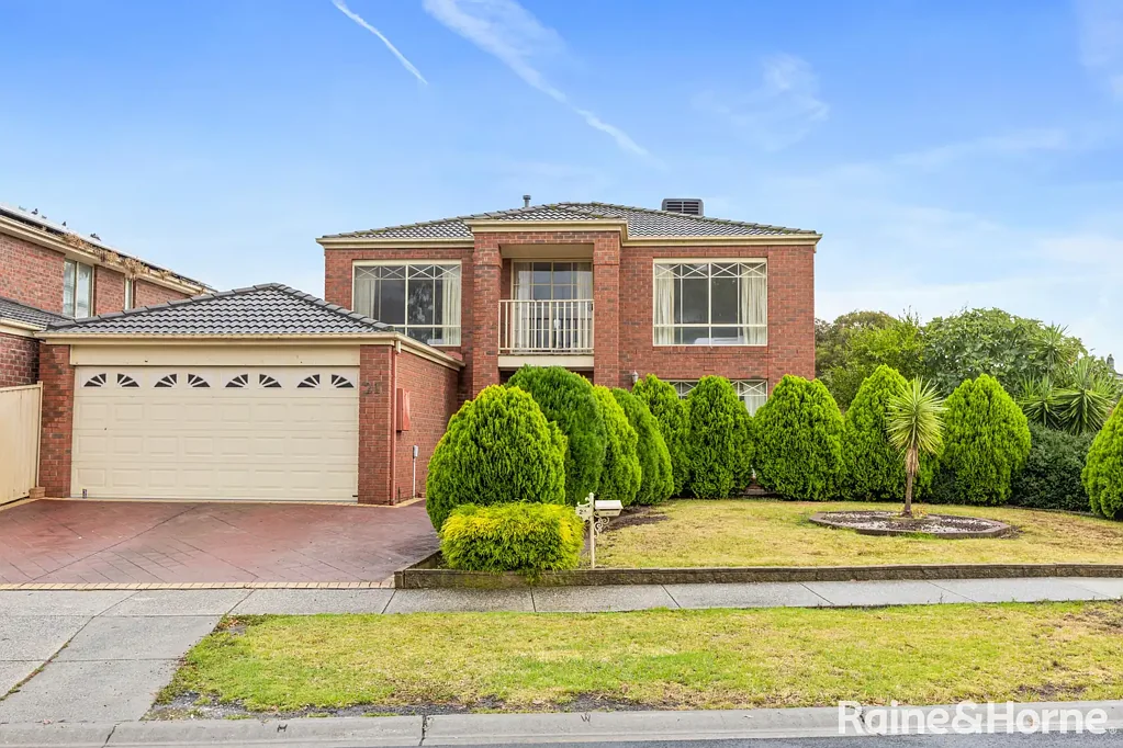 21 Santa Cruz Boulevard, Roxburgh Park, VIC 3064