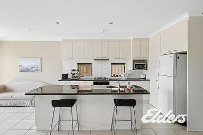 Kusina - 8 Luton Drive, Yarrawonga, VIC 3730