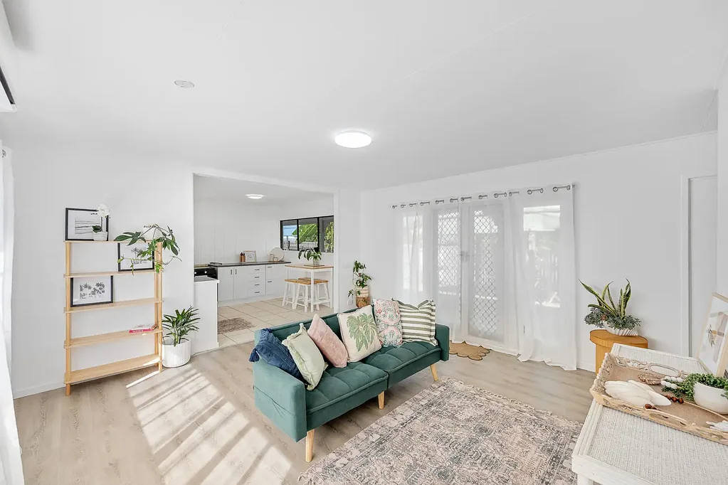 3 Allunga Entrance, Glen Eden, QLD 4680
