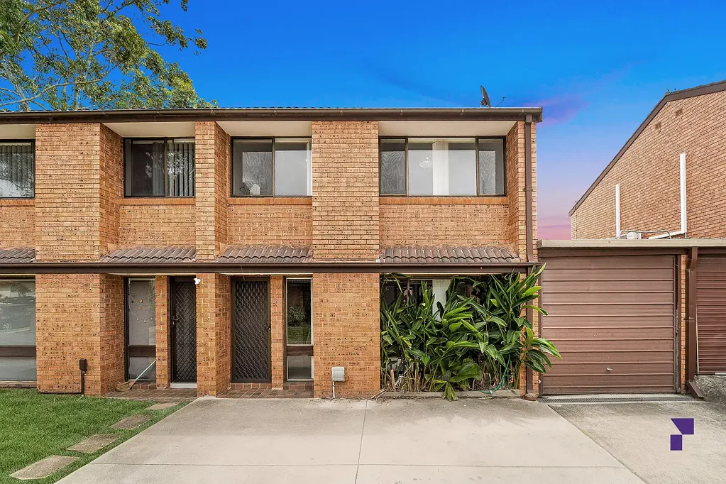 2/37 Boronia Road, Greenacre, NSW 2190