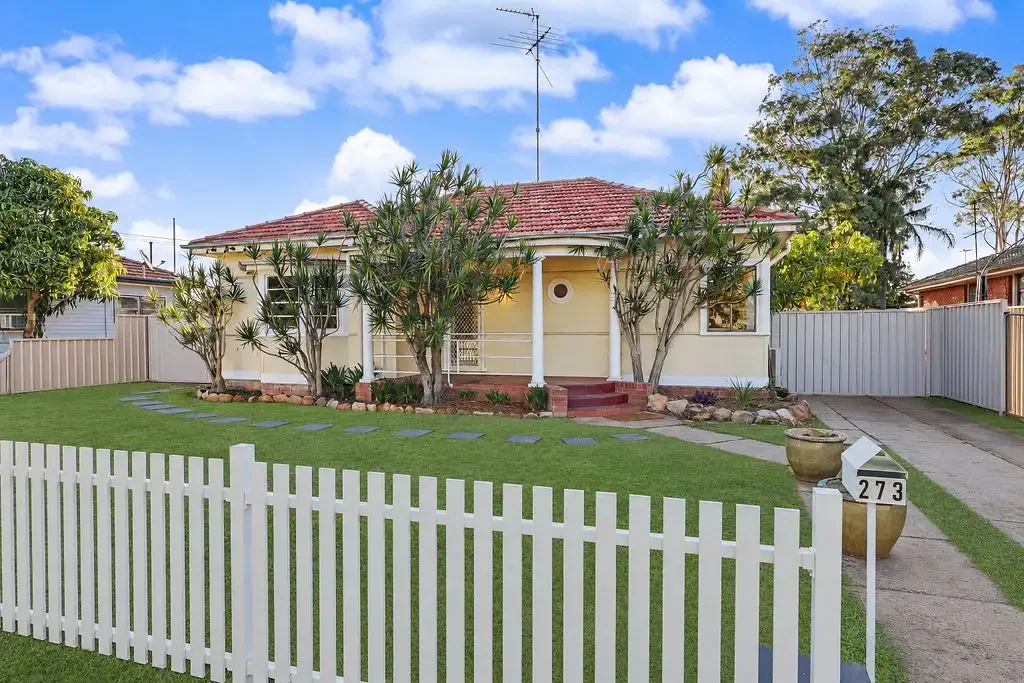 Spacious 3-Bedroom Family Home with Outdoor Entertaining Area