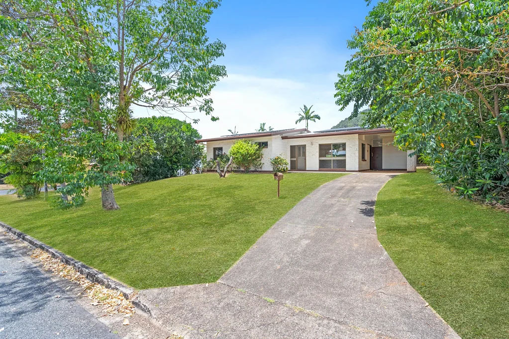 3 El Paso Street, Bayview Heights, QLD 4868