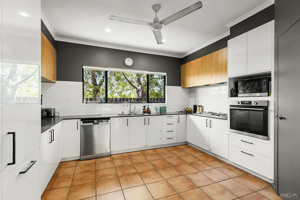 1 Spoonbill Avenue, Djugun, WA 6725