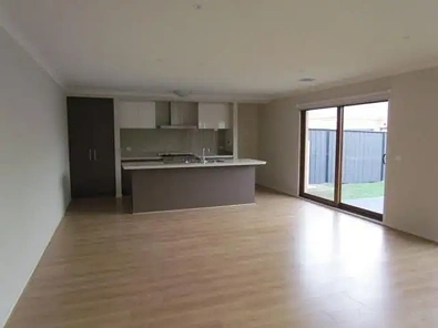 18 Selandra Boulevard, Clyde North, VIC 3978, 3房, 2浴, House