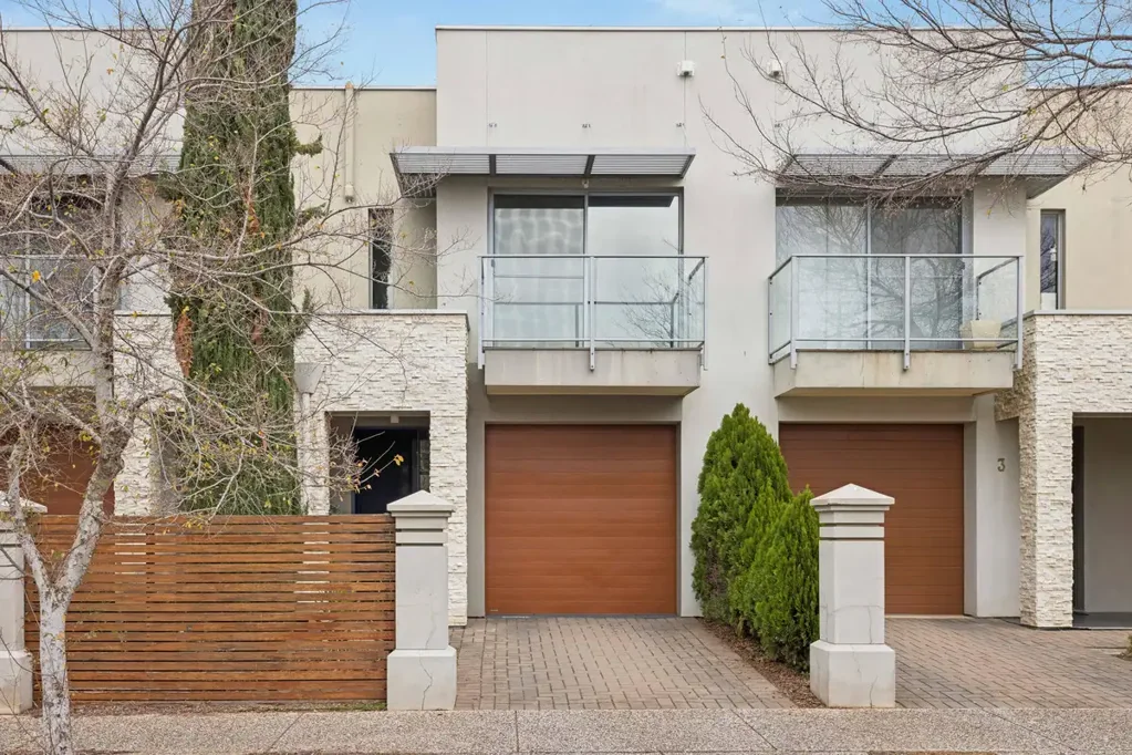 Mawson Lakes 3房  Low-Maintenance Has Never Looked This Good!