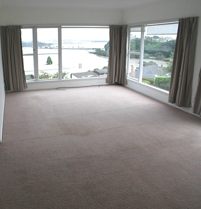 City Fringe Living with Spectacular Hobson Bay...