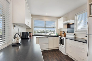 19 Newhaven Terrace, Mairangi Bay, North Shore City