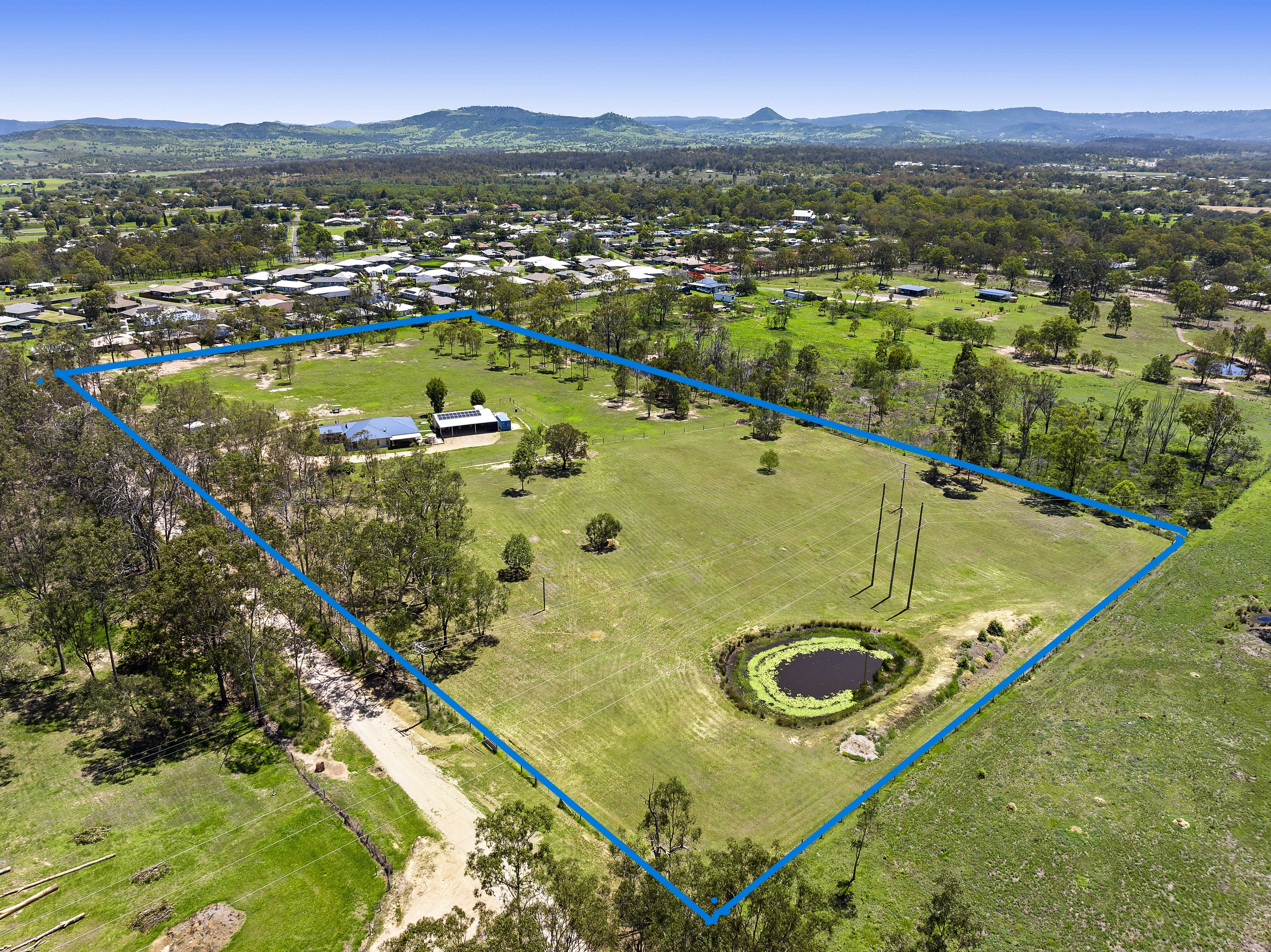 13 SYMES RD, HELIDON QLD 4344, 0 chambres, 0 salles de bain, House