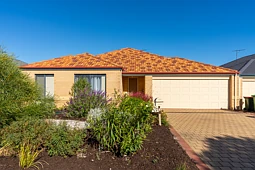 14A Springdale Boulevard, Secret Harbour
