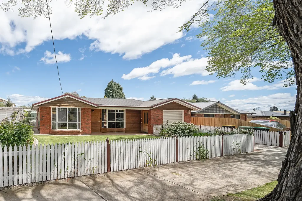 Longford 3房  Location, Lifestyle, and Comfort in Longford