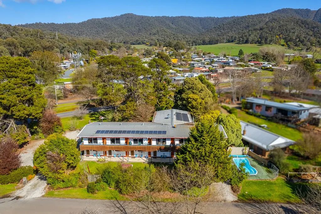 Tawonga South 17 Bedroom Exceptional Multi-Unit Investment with Strong Yield and Regional Growth Upside