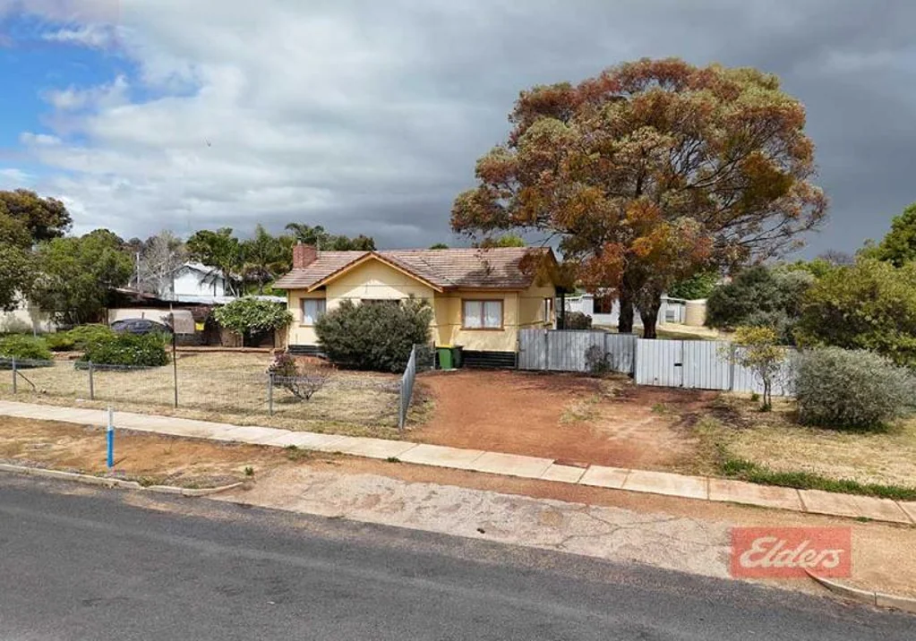 62-64 Fox Street, Narrogin, WA 6312