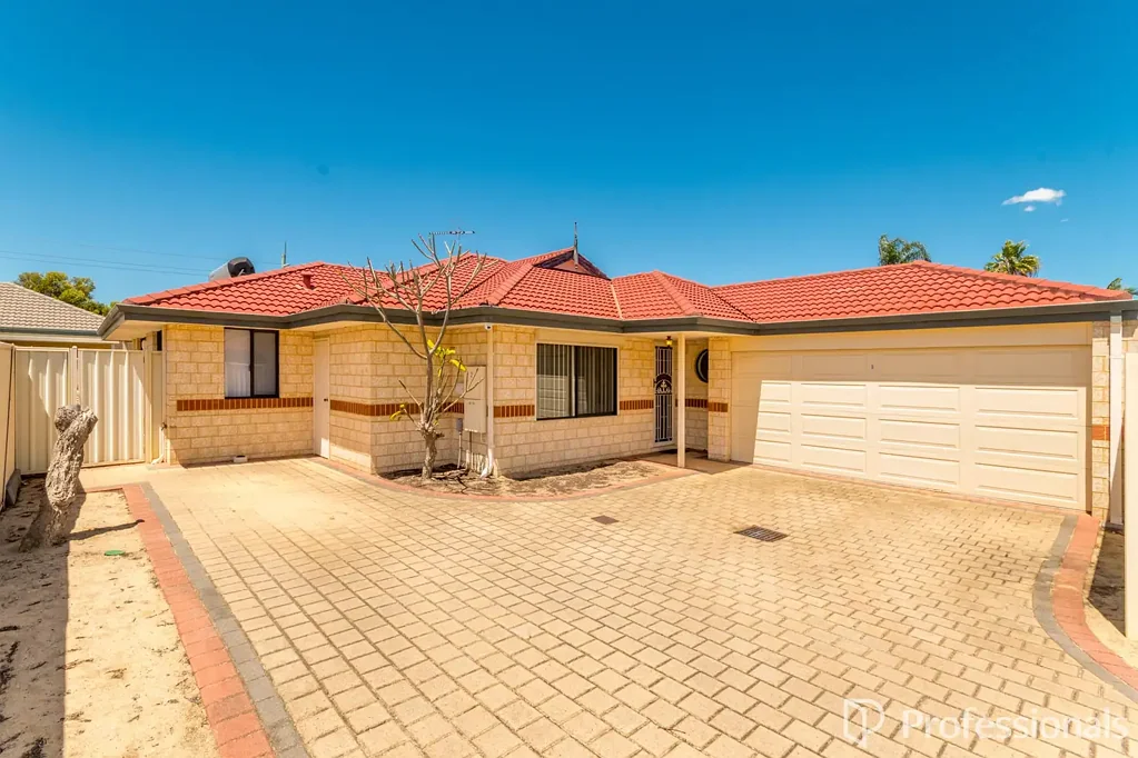 Spacious 4x2 Home with Three Separate Living Areas