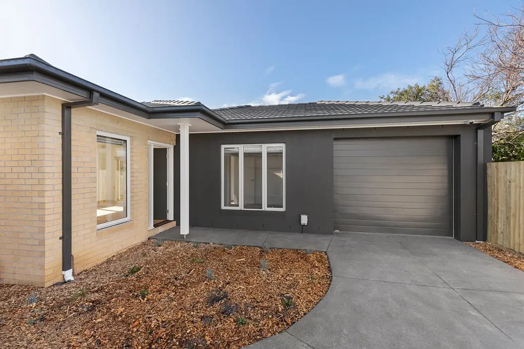 Modern Comfort in a Peaceful Hastings Location
