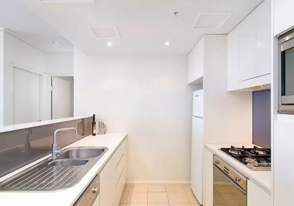 One Bedroom Apartment With Study