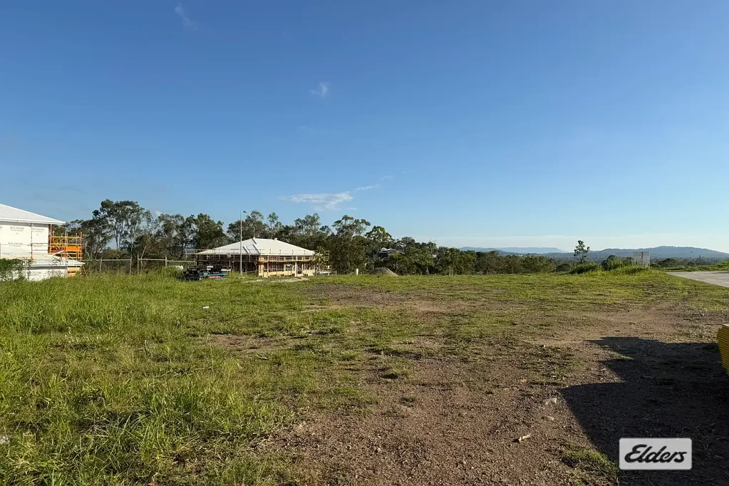 Cornubia THE BEST BLOCK IN HIGHLAND CORNUBIA
FLAT AND VIEWS NORTH and SOUTH