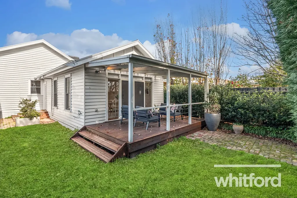 Geelong West 3બેડરૂમ Character, space and a brilliant Geelong West lifestyle