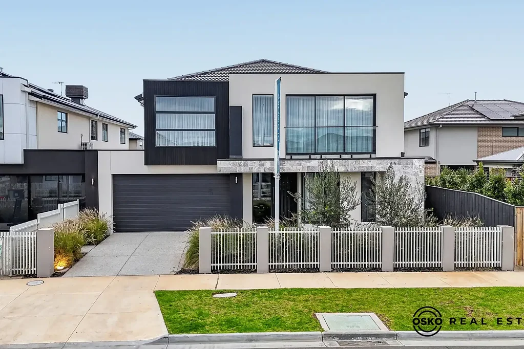 Tarneit 5 Slaapkamer 💎 Where Luxury Meets Lifestyle | Exquisite Alamora Display Home