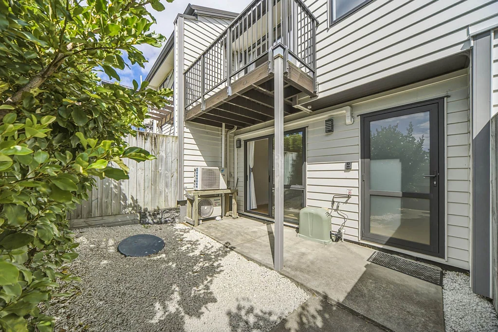 10 Peony Mews, Albany, North Shore City, Auckland