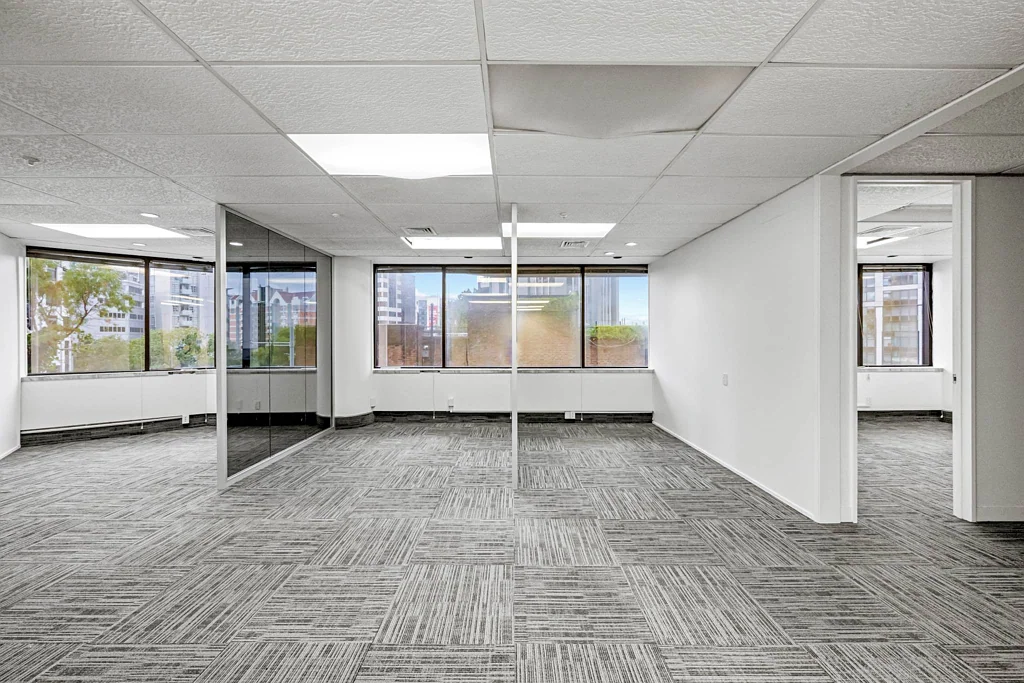Grafton WELL CONNECTED OFFICE ON THE CITY FRINGE