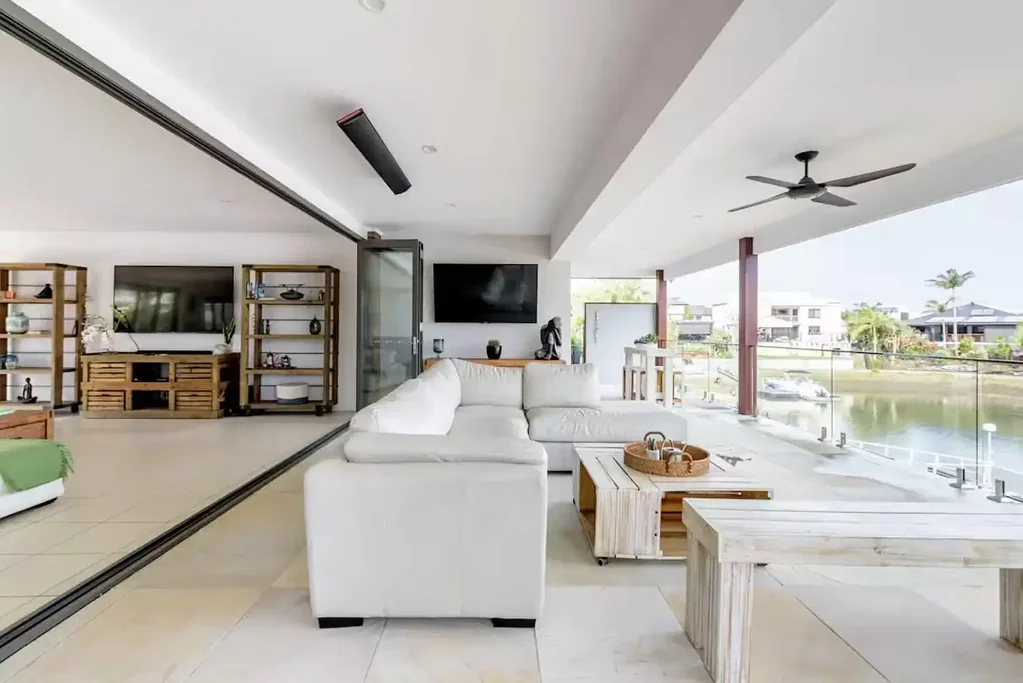Luxury Waterfront Living – Fully Furnished 4-Bedroom Home