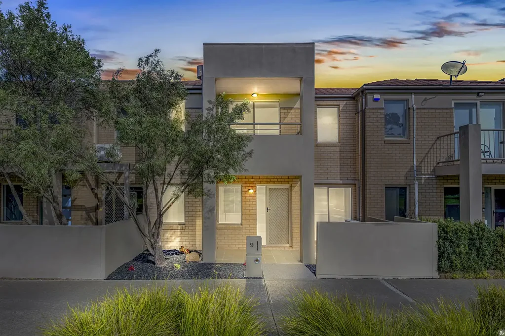 Epping 3ਬੈੱਡਰੂਮ Parkside Position, Effortless Living