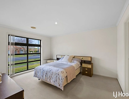 6 Fairhaven Boulevard, Melton West, Western Region, 4 Bedrooms, 2 Bathrooms, House