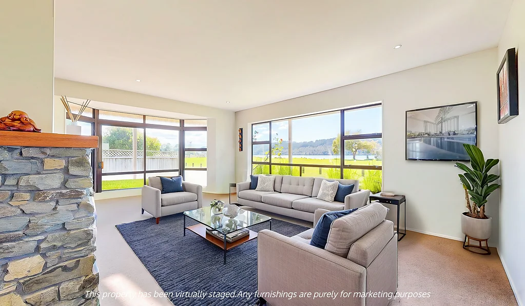 Whangamata 3房  Big home. Big section. Huge future.