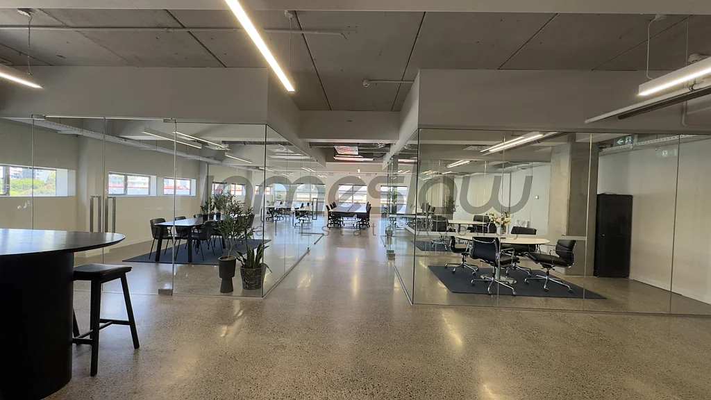 Auckland Central Stylish 250 sqm Office with Parking - Parnell