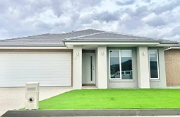 27 Dalglish Street, Deanside