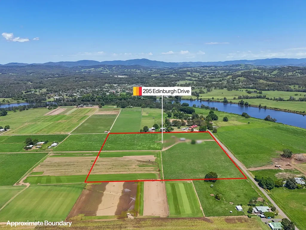 Taree 1 Bedroom Unique 9.30 Ha Farmland at "Taree Estate"