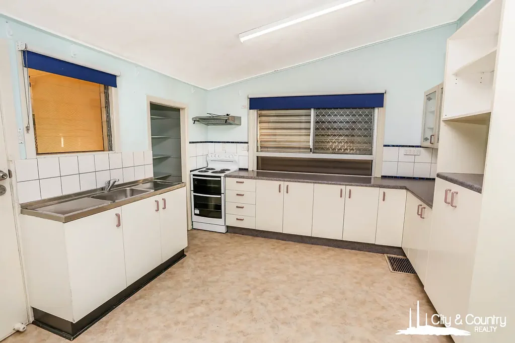 Mount Isa 2房  Gorgeous Cottage, Big Shed & Huge Block!!