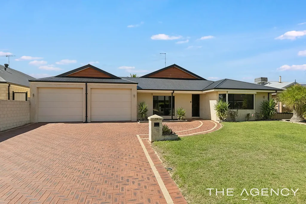 83 Peelwood Parade, Halls Head, WA 6210