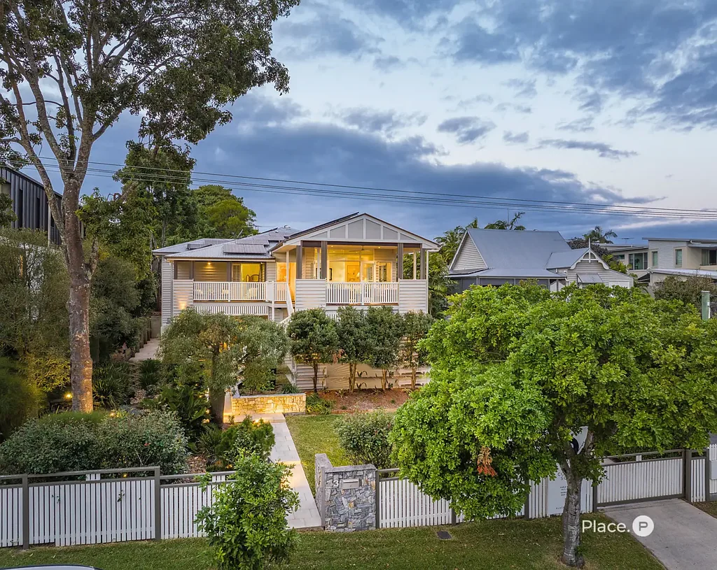 Bulimba 5ห้องนอน A Grand Queenslander Estate in Bulimba | 1,012sqm with Iconic City Views