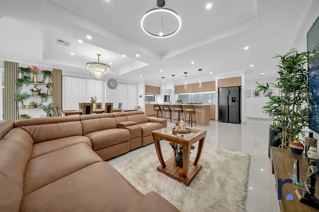 Brabham 5બેડરૂમ Luxury, Space & Flexibility – 2024 Built Celebration Homes Masterpiece