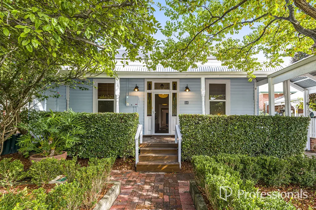 Bassendean 4房  From 1919 to Today - Original Meets Everyday Living!