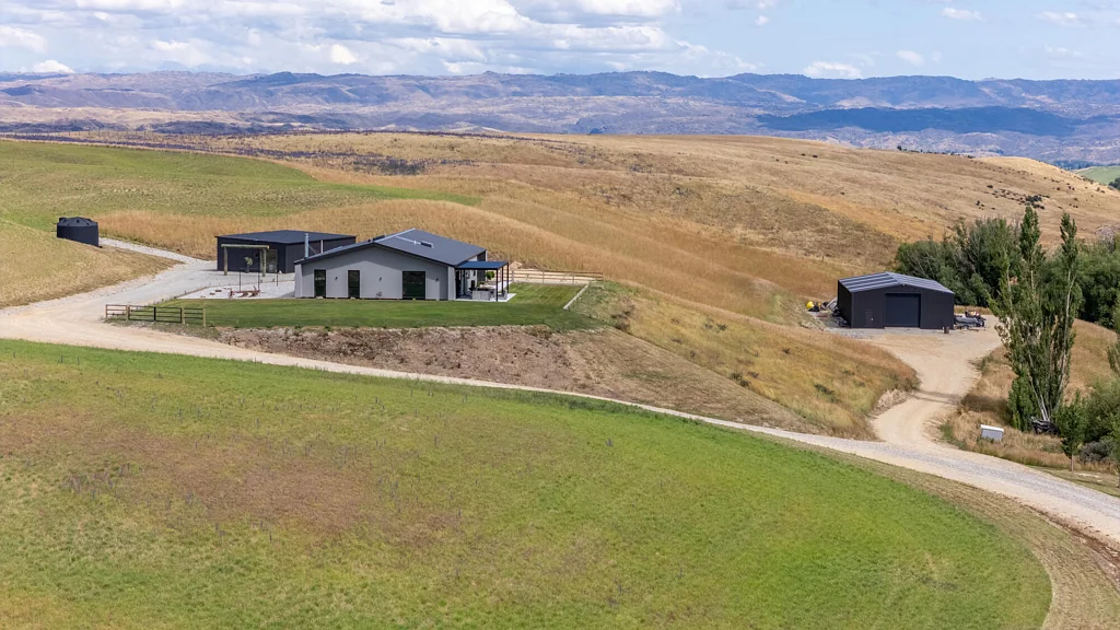 Clyde 3 Bedroom Elevated Lifestyle Living