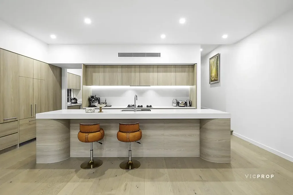 Ivanhoe 4Phòng ngủ Architectural Elegance, Exceptional Family Living