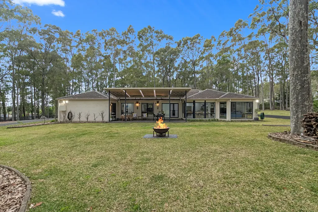 Tapitallee 4 Bedroom Embrace Tranquillity of Nature's Beauty
