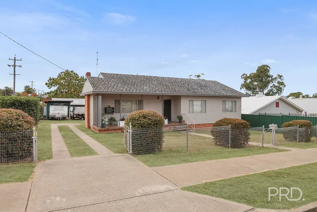 Quirindi 3房  Great Starter or Investment with Fantastic Workshop Space