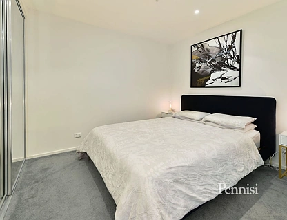 212/76 Keilor Road, Essendon North, North Melbourne, 2房, 1浴, Apartment