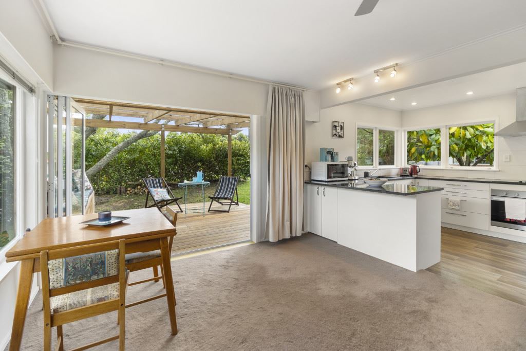 1/11 Roberts Avenue, Bayswater, Auckland - North Shore, 2 Schlafzimmer, 1 Badezimmer