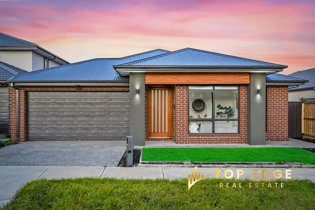 10 Franca Avenue, Fraser Rise, VIC 3336