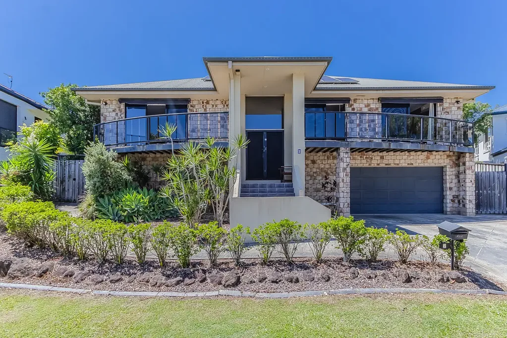 6 Glasshouse Drive, Varsity Lakes, QLD 4227